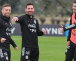 El día que Lionel Messi cumple años, la Selección Argentina entrenó de cara al partido con Bolivia por la Copa América. El día que Lionel Messi cumple años, la Selección Argentina entrenó de cara al partido con Bolivia por la Copa América.