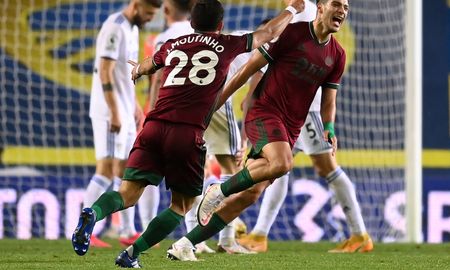 El Leeds de Bielsa cayó ante el Wolverhampton por 1 a 0 en la quinta fecha de las Premier League. El Leeds de Bielsa cayó ante el Wolverhampton por 1 a 0 en la quinta fecha de las Premier League.