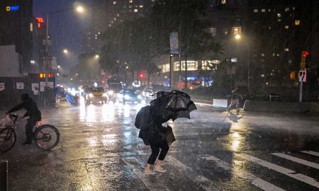 El huracán Ida inundó Nueva York y otras ciudades cercanas. El huracán Ida inundó Nueva York y otras ciudades cercanas.