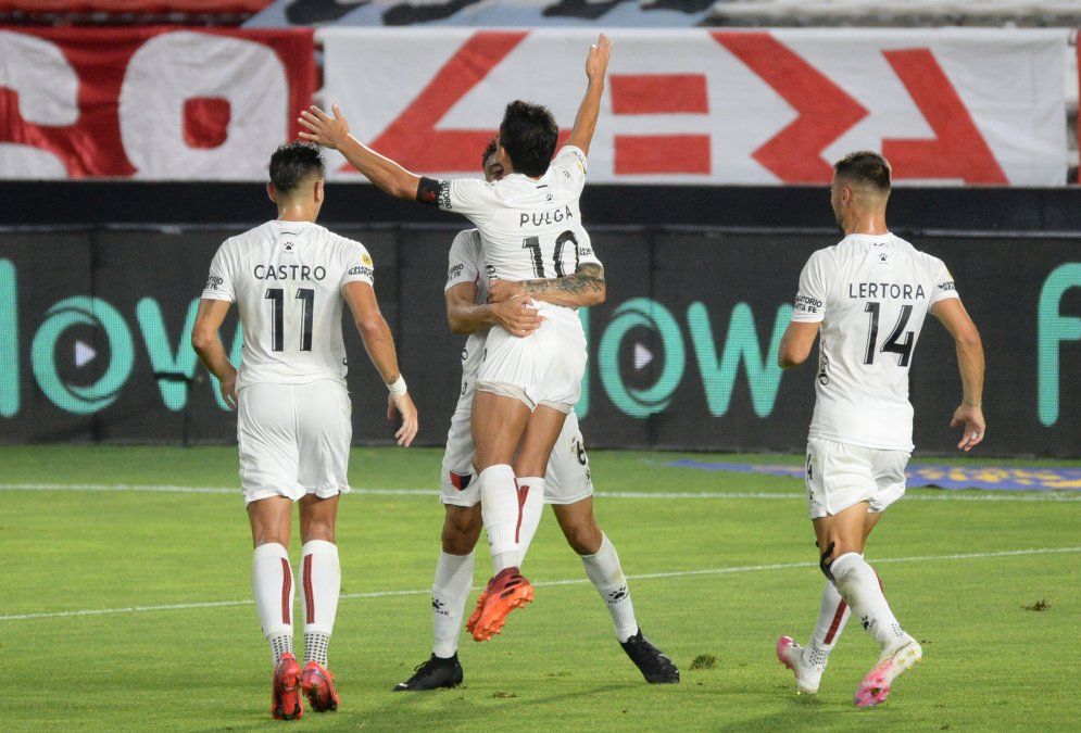 Colón derrotó 2-0 a Estudiantes de La Plata