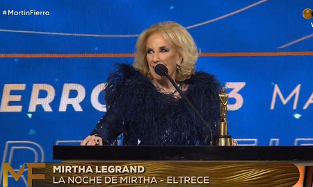 Mirtha Legrand habló de Jey Mammon y su asistencia a los Martín Fierro: Me llegó la versión... Mirtha Legrand habló de Jey Mammon y su asistencia a los Martín Fierro: Me llegó la versión...