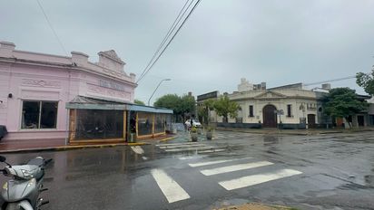 Millonario robo en barrio Candioti: desvalijaron dos bares en Las Heras y Castellanos