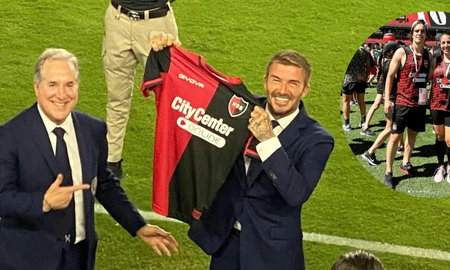 David Beckham posó con una camiseta de Newell’s y los hinchas deliraron. David Beckham posó con una camiseta de Newell’s y los hinchas deliraron.