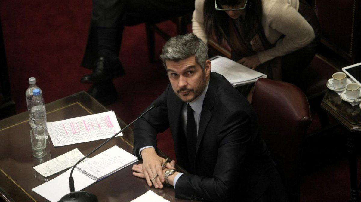 Marcos Peña cruzó a la CGT: “El paro es propicio para los violentos”