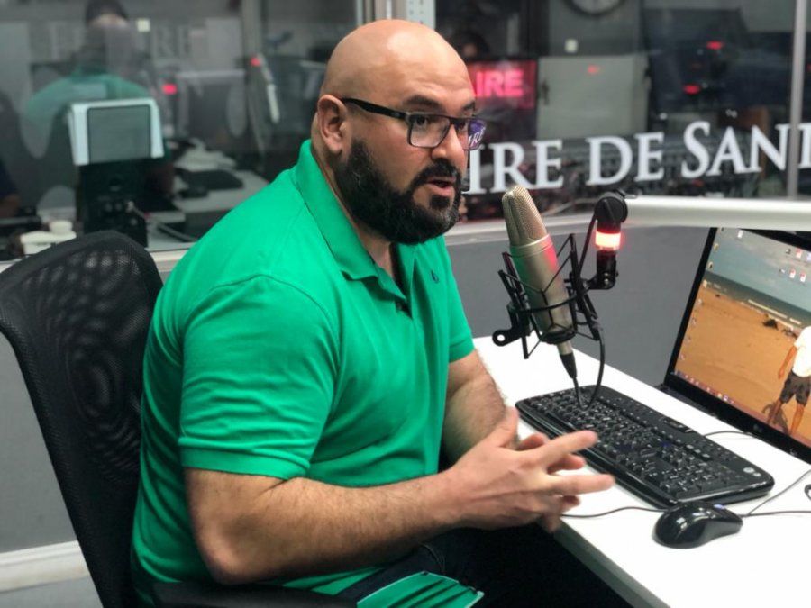 Suárez recordó que en los últimos días se presentó una iniciativa en el Concejo para declarar la emergencia del transporte en Santa Fe. “Tenemos que sentarnos todos los actores involucrados para rediseñar el sistema. Un sistema que pueda tener la ciudad y que nos permita que el aumento no sea la única herramienta para su sustento”.