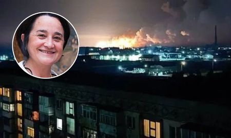 La embajadora española en Kiev se retiró de Ucrania, país asediado desde el jueves por una invasión militar rusa. La embajadora española en Kiev se retiró de Ucrania, país asediado desde el jueves por una invasión militar rusa.