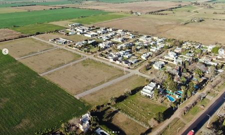 Con una trayectoria de más de diez años, Croar se posiciona como una de las desarrolladoras más innovadoras de Esperanza y la región. Con una trayectoria de más de diez años, Croar se posiciona como una de las desarrolladoras más innovadoras de Esperanza y la región.