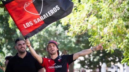 Aire de Santa Fe | marcha hinchas Colon en el Ministerio de Seguridad 5