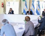 fernandez se reunio con comite de expertos para analizar pasos a seguir frente a la pandemia fernandez se reunio con comite de expertos para analizar pasos a seguir frente a la pandemia