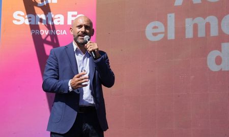 Por primera vez la banca privada se suma a la estatal para financiar al sector productivo. Por primera vez la banca privada se suma a la estatal para financiar al sector productivo.