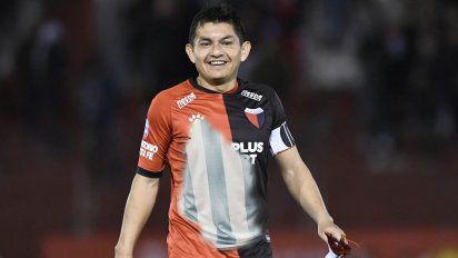 Colón: el día que el Sabalero usó camiseta celeste y blanca ante el Boca de Diego Maradona