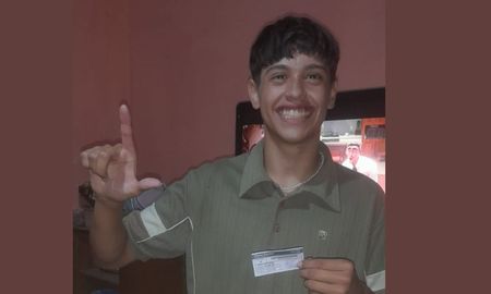 El joven fue hallado en buen estado de salud este lunes, confirmaron los familiares a AIRE. El joven fue hallado en buen estado de salud este lunes, confirmaron los familiares a AIRE.