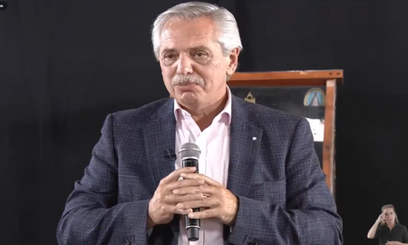 El presidente Alberto Fernández dijo este sábado en Luján que la Argentina terminar con el narcotráfico y trabajar por los caídos por esa problemática. El presidente Alberto Fernández dijo este sábado en Luján que la Argentina terminar con el narcotráfico y trabajar por los caídos por esa problemática.