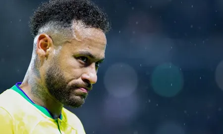 Preocupación en Brasil: Neymar llega lesionado y peligra su presencia en el Mundial 2026 Preocupación en Brasil: Neymar llega lesionado y peligra su presencia en el Mundial 2026