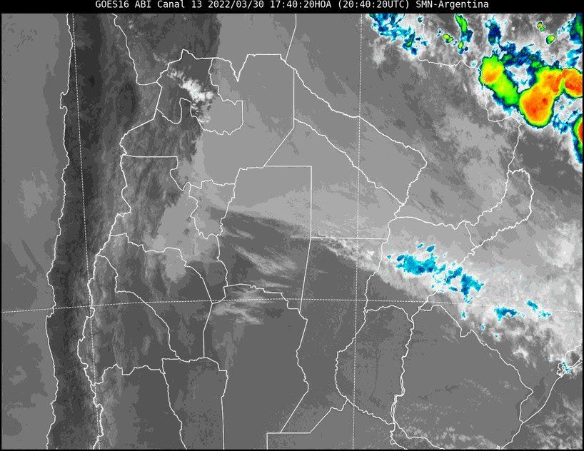 En la imagen satelital se observa el centro y sur de la provincia con cielo totalmente despejado, mientras que solo el extremo norte tiene nubosidad y aún recibe algunas precipitaciones.