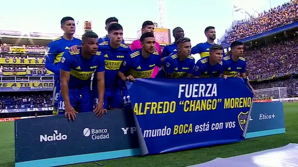 La pancarta con la Boca salió a la cancha en apoyo a Alfredo Chango Moreno.