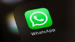 altText(Cómo saber si alguien entró a tu cuenta de WhatsApp y qué hacer para evitar hackeos)}