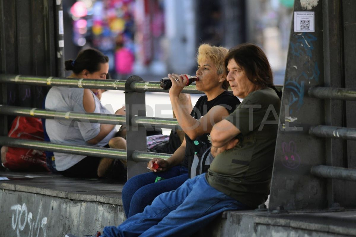 Las bebidas con exceso de azúcar generan una falsa sensación de hidratación.