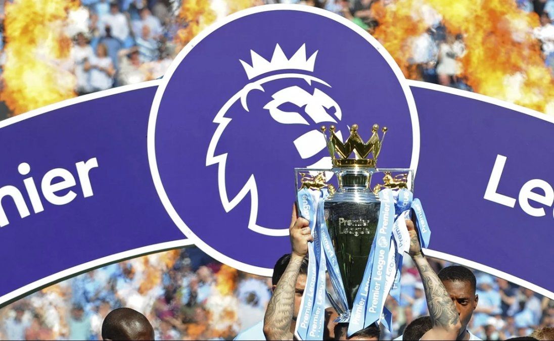 La Premier League postergó su reanudación hasta el 30 de abril