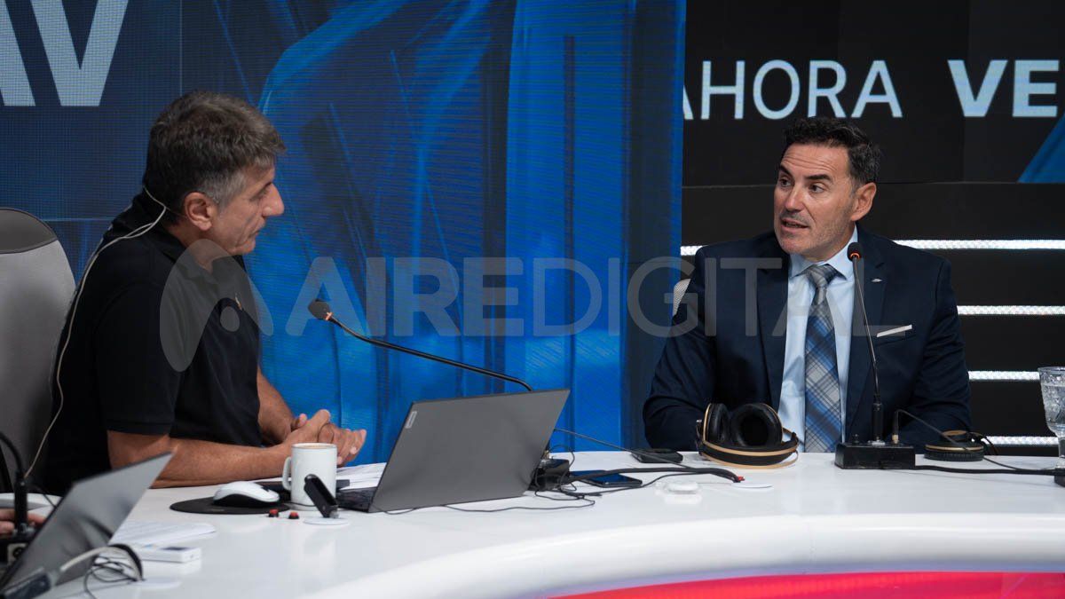 “El cáncer de colon es el segundo en mortalidad después del cáncer de pulmón. Lo grave es que la mayoría de los casos se detectan tarde, cuando ya presentan síntomas y el tratamiento se vuelve más complejo”, aseguró Imhoff. “El cáncer de colon es el segundo en mortalidad después del cáncer de pulmón. Lo grave es que la mayoría de los casos se detectan tarde, cuando ya presentan síntomas y el tratamiento se vuelve más complejo”, aseguró Imhoff.