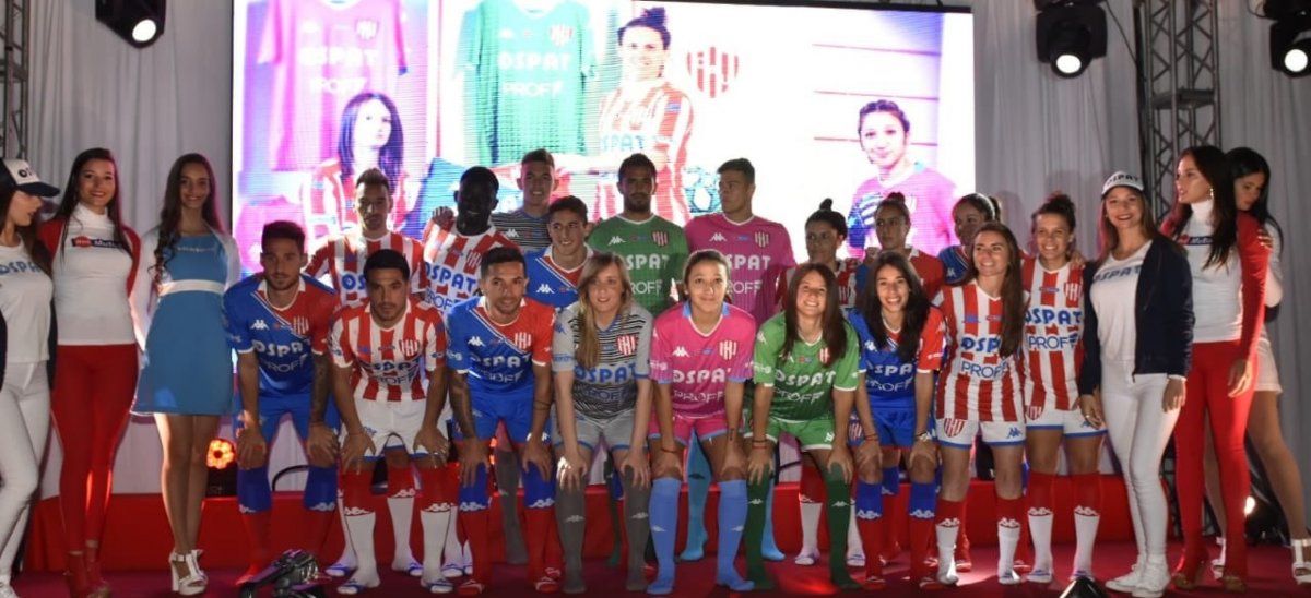 El Fútbol Femenino de Unión protagonista principal de la presentación de indumentaria