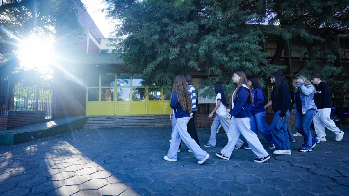 Los alumnos de la escuela Mariano Moreno comenzaron con el proceso de vuelta a clases.