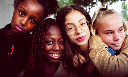 Lanzan boicot a Netflix por la película Cuties que sexualiza a niñas Lanzan boicot a Netflix por la película Cuties que sexualiza a niñas