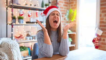 Qué significa que una persona no quiera festejar Navidad, según la psicología