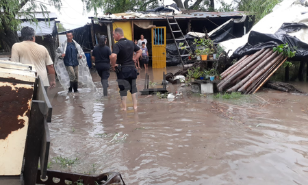 Un fuerte temporal azotó Alejandra y dejó al pueblo sin luz Un fuerte temporal azotó Alejandra y dejó al pueblo sin luz