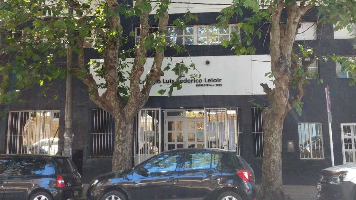 La entrada del Colegio Luis Federico Leloir, de Mar del Plata, donde habr&iacute;a ocurrido el presunto abuso sexual.&nbsp;