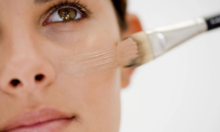 Bases de maquillaje: ¿cómo elegir la correcta? Bases de maquillaje: ¿cómo elegir la correcta?