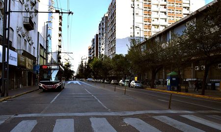 La ciudad de C&oacute;rdoba, durante el primer d&iacute;a de cuarentena. La provincia&nbsp;podr&iacute;a aumentar las flexibilizaciones si no se reportan nuevos casos de coronavirus.&nbsp;