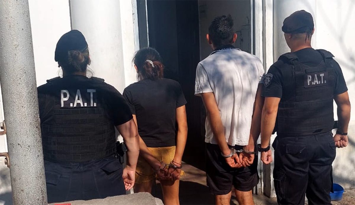 Los detenidos fueron identificados como F.S.J., de 25 años, y G.A.E., de 32. Los detenidos fueron identificados como F.S.J., de 25 años, y G.A.E., de 32.