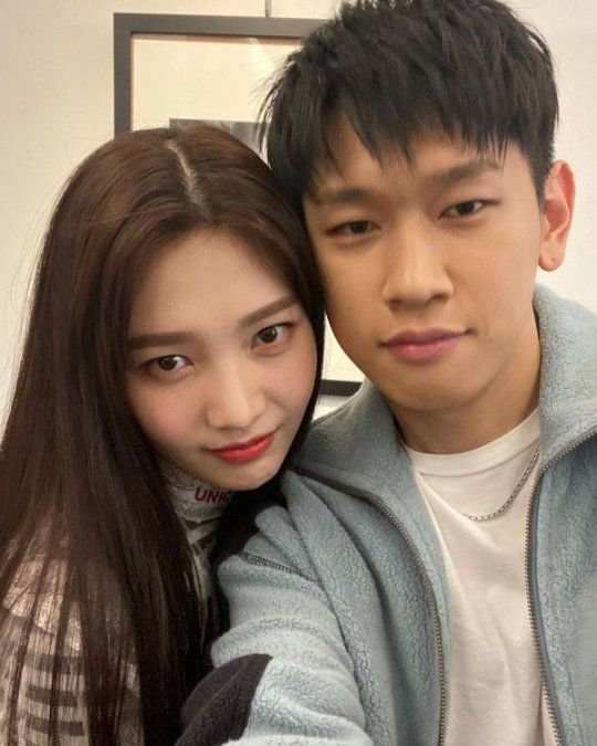 Joy de Red Velvet y Crush confirman su relación.