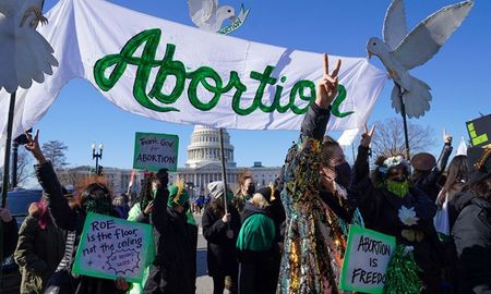Tras el fallo de la Corte de EEUU, niegan el aborto en Ohio a una niña de diez años que fue violada. Tras el fallo de la Corte de EEUU, niegan el aborto en Ohio a una niña de diez años que fue violada.