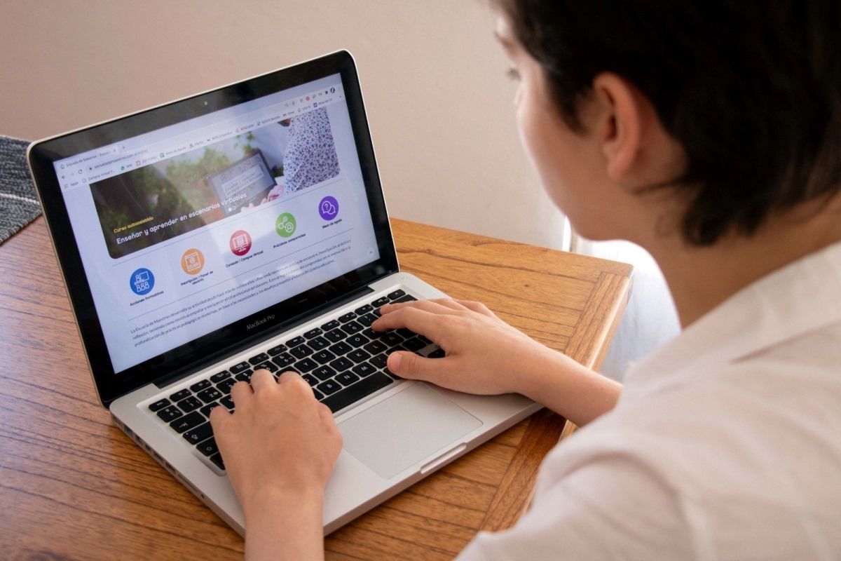 Durante la pandemia de covid, la falta de conectividad afectó en mayor medida a los alumnos del norte de Santa Fe, donde existe menor acceso a internet. Durante la pandemia de covid, la falta de conectividad afectó en mayor medida a los alumnos del norte de Santa Fe, donde existe menor acceso a internet.