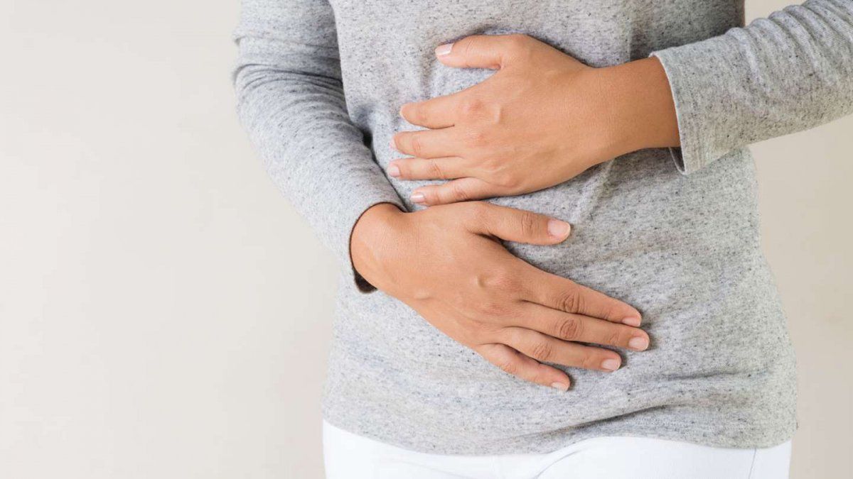 Hay comidas que podemos ingerir para ayudar a desinflamar la zona abdominal.