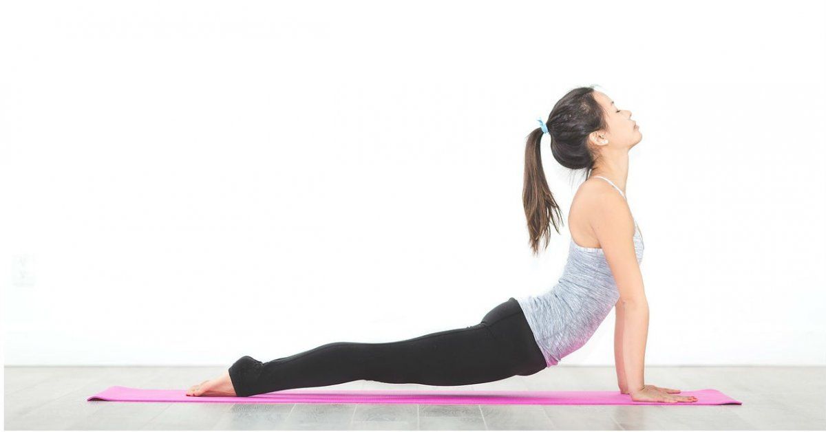 Saludo al sol: hacer yoga es la mejor forma de empezar el día