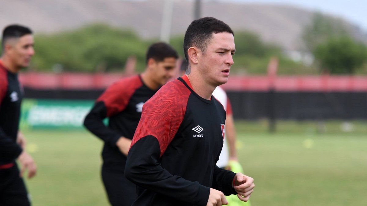 Aníbal Moreno se lesionó y no jugará contra Colón