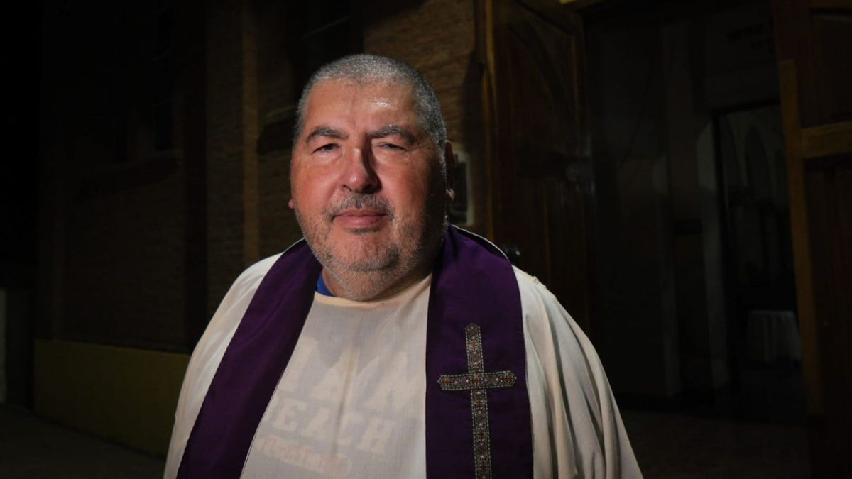 Padre Daniel Ferrero, a cargo de la Parroquia de San Crist&oacute;bal.&nbsp;