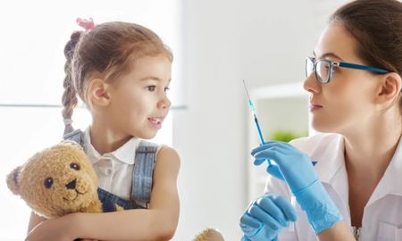 Vuelta al cole: qué vacunas tienen que tener los chicos para empezar las clases