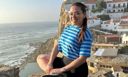 Valeria Castaño es una joven santafesina de 31 años que vive en Portugal y sufrió un ACV. Ante esto se realiza una colecta solidaria para costear su operación. Valeria Castaño es una joven santafesina de 31 años que vive en Portugal y sufrió un ACV. Ante esto se realiza una colecta solidaria para costear su operación.