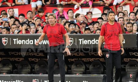 Newells sumó como refuerzo a un exjugador de Colón de Santa Fe. Newells sumó como refuerzo a un exjugador de Colón de Santa Fe.