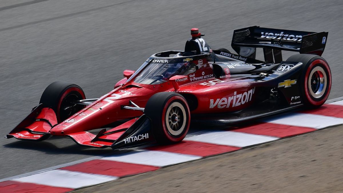El australiano Will Power, del Team Penske, es el actual campeón de la categoría. Nótese el Aeroscreen (o pantalla aerodinámica) en el cockpit, que es un elemento de seguridad que semeja al parabrisas de un auto de calle y soporta un golpe equivalente a 17 toneladas (y el de una pieza de un kilo a 350 km/h), ya que está fabricado con policarbonato balístico de alto impacto.