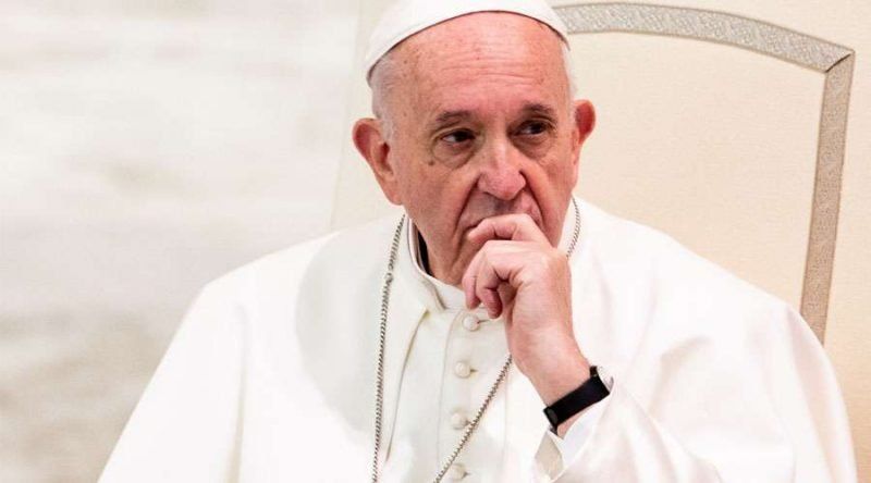 El papa Francisco pidió rezar “por los gobernantes y políticos”
