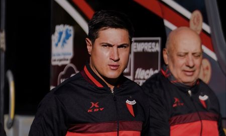 Colón visitará este sábado a Estudiantes de Caseros por una nueva fecha de la Primera Nacional. Colón visitará este sábado a Estudiantes de Caseros por una nueva fecha de la Primera Nacional.