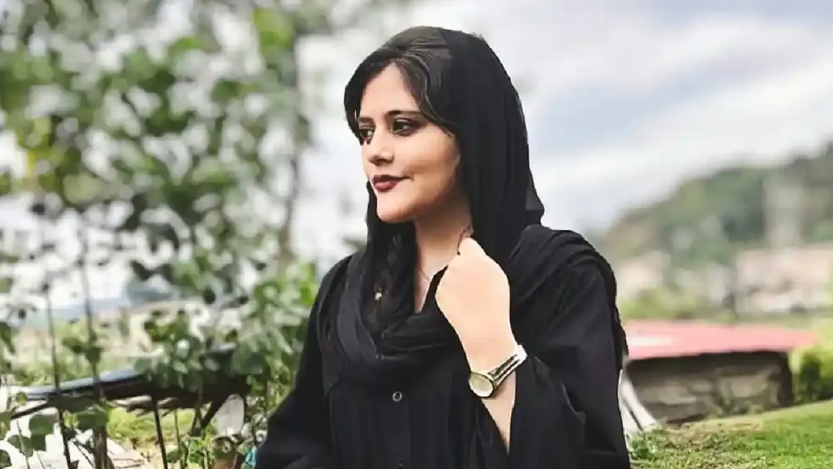 35 muertos en las las protestas por la muerte de Masha Amini.