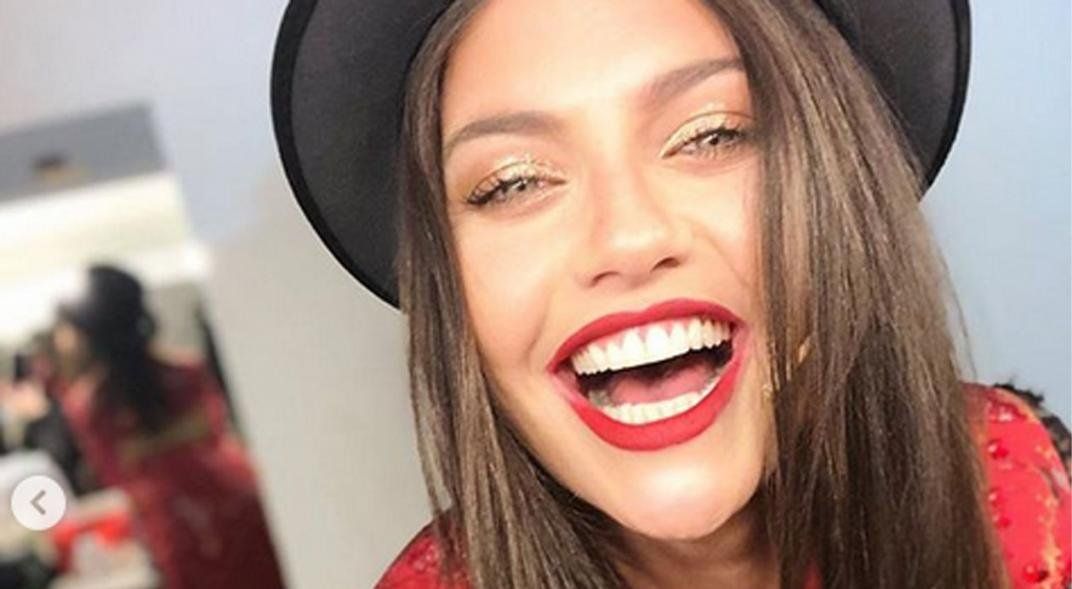 “Jujuy” Jiménez hizo arder las redes con diminuta lencería