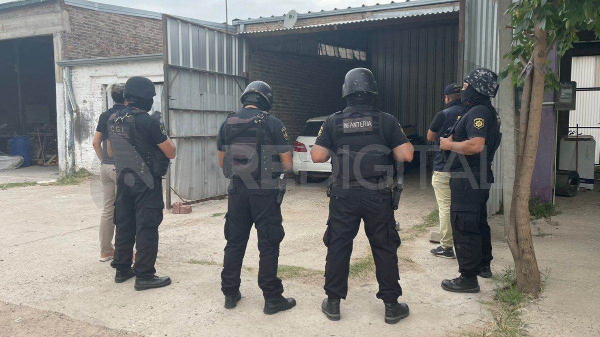 El allanamiento se realiza en Santo Tomé