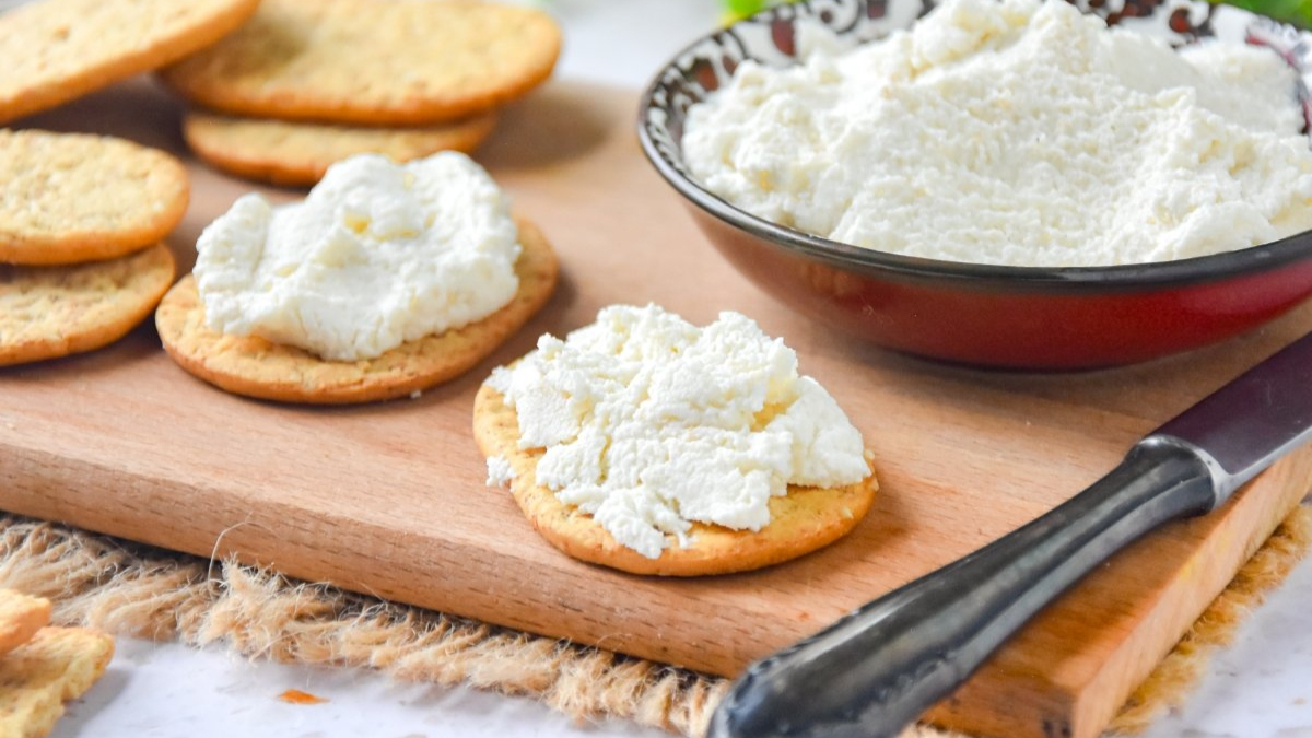Receta de queso crema casero.